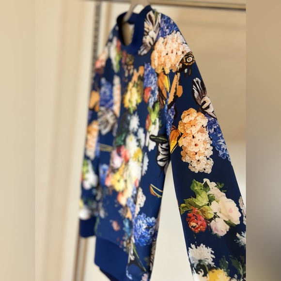 Foray Golf Women’s Small Floral Pullover. Worn once, excellent condition. - Picture 4 of 4